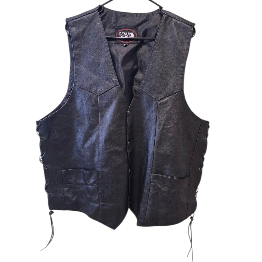 Motorcycle Riding Vest From The Brand Genuine Leather In Size 48